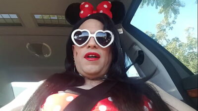 Happy Halloween 2018 – Part 3 – Hi! It’s Me! It’s Minnie!