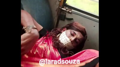 Indian sissy slut Lara D’Souza sexy video in bus