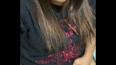 Paola y su rico caramelo