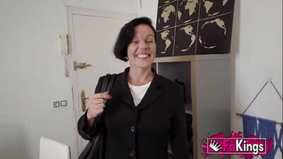 The HOT TEACHER is back… And now she wants a DOUBLE PENETRATION!