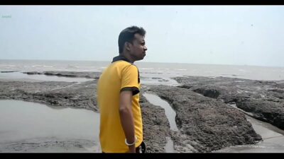 Indian Bhabhi Sex On First Date Meet and Surprise Sex With Her Online Friend – Hindi Audio