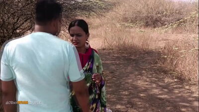 Indian Wife In Traditional Desi Outfits Sari Having Sex In Jungle