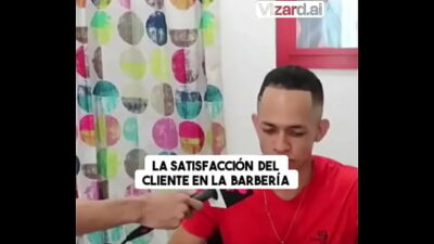 La satisfacción del cliente en la barbería #historia #elchicletv #comunidad #atrevidoypegajoso #familia #talento #arte …