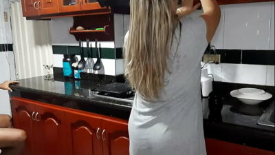 Stepmother gives the best cock blowjobs